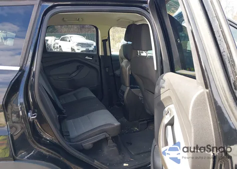 2013 Ford Escape Se z USA, uszkodzony, nr VIN 1FMCU0GXXDUA32839